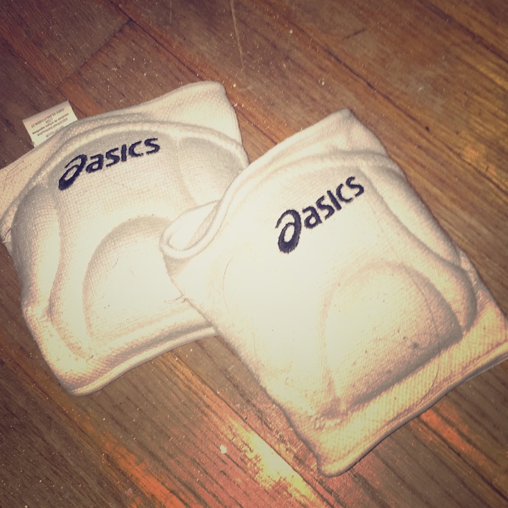 White volleyball knee pads